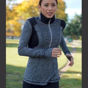 lululemon athletica Heathered Gray Long Sleeve Zip-Up Athletic Top